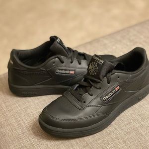 Classic Reebok - Youth Size 3